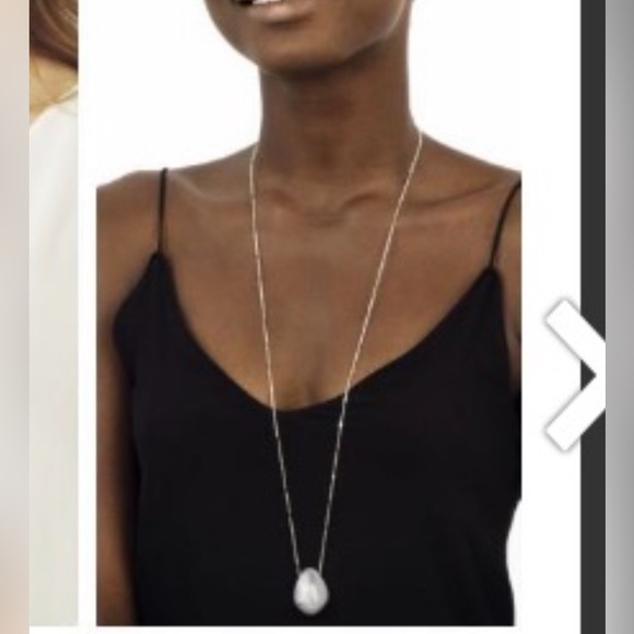 STELLA & DOT - Ulani Pendant - Picture 3 of 3